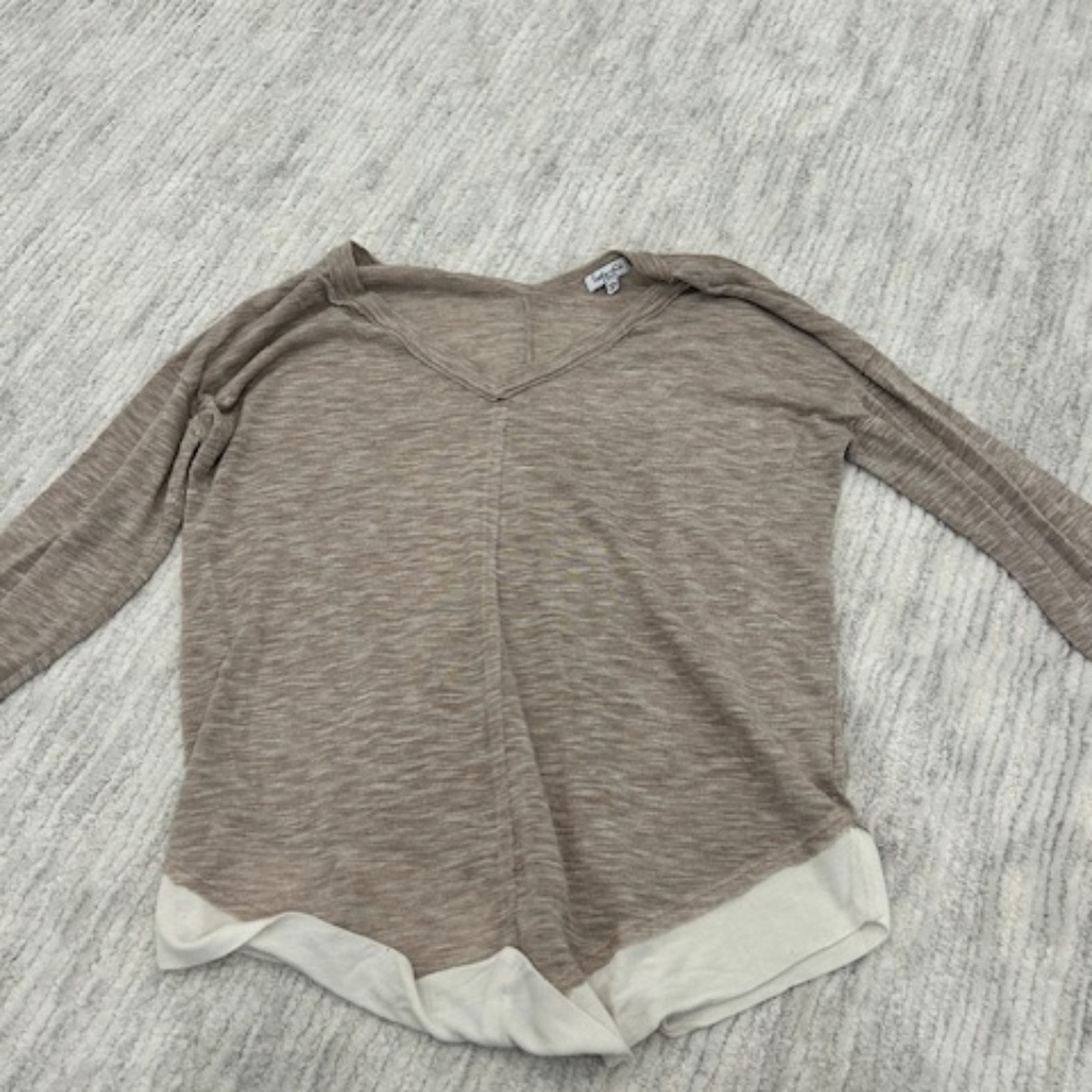 Splendid XS long sleeved shirt